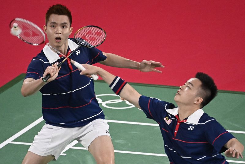 Aaron-Wooi Yik must now win against Canadians