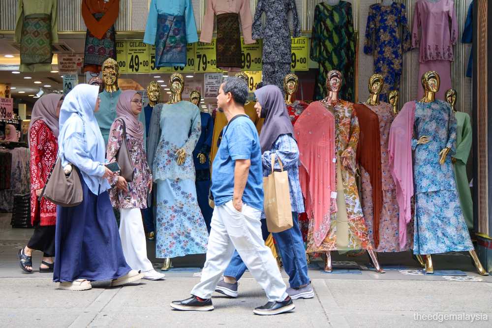 Economists keep Malaysia’s 2026 GDP forecast, flag rising external risks in 2H