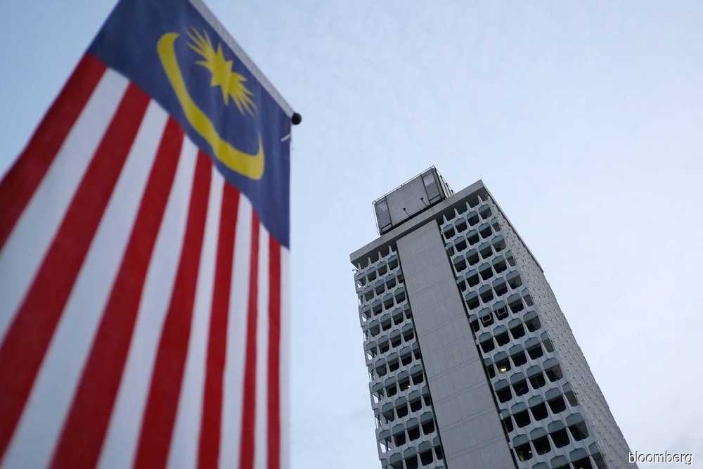 Bill on PM term cap misses current Parliament sitting