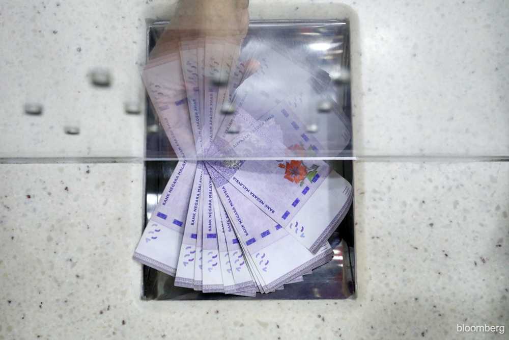Ringgit to close the year at 3.90 as external factors trump election jitters, says BIMB