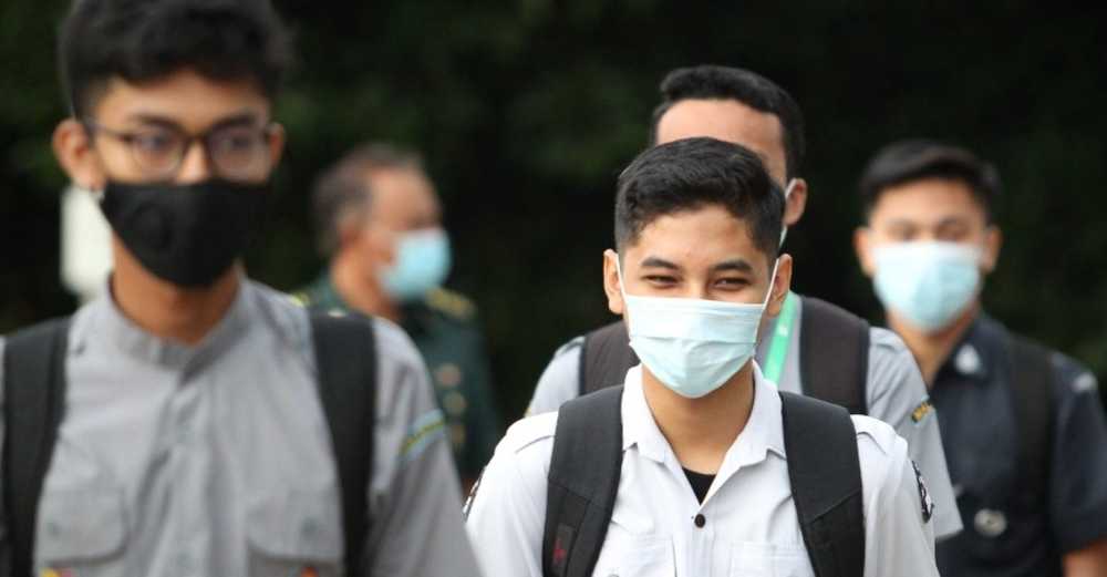 Pemakaian Pelitup Muka Dalam Kawasan Sekolah Tidak Lagi Diwajibkan- Radzi