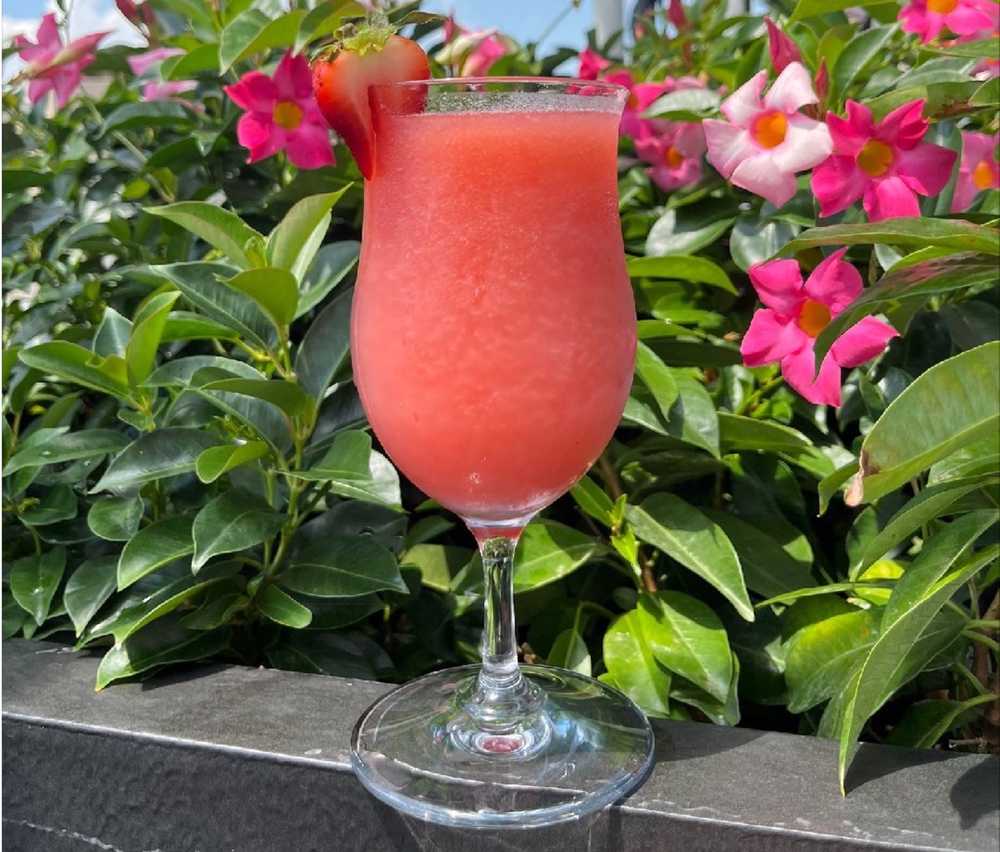 Best Frozen Cocktails to Make This Summer