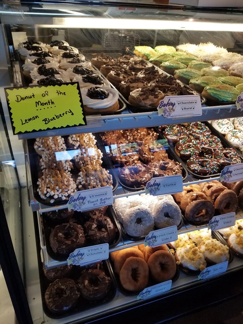 Satisfy Your Sweet Tooth: A Guide To Stoltzfus Bakery In Maryland