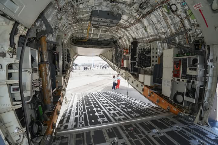 Pesawat 