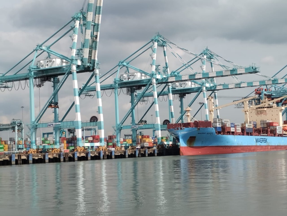 pelabuhan_DagangNews