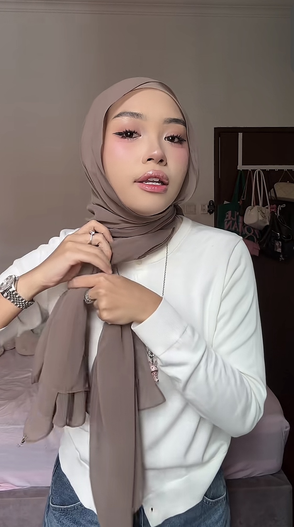 Image from: ‘Pinless’ jadi pilihan gaya wanita moden