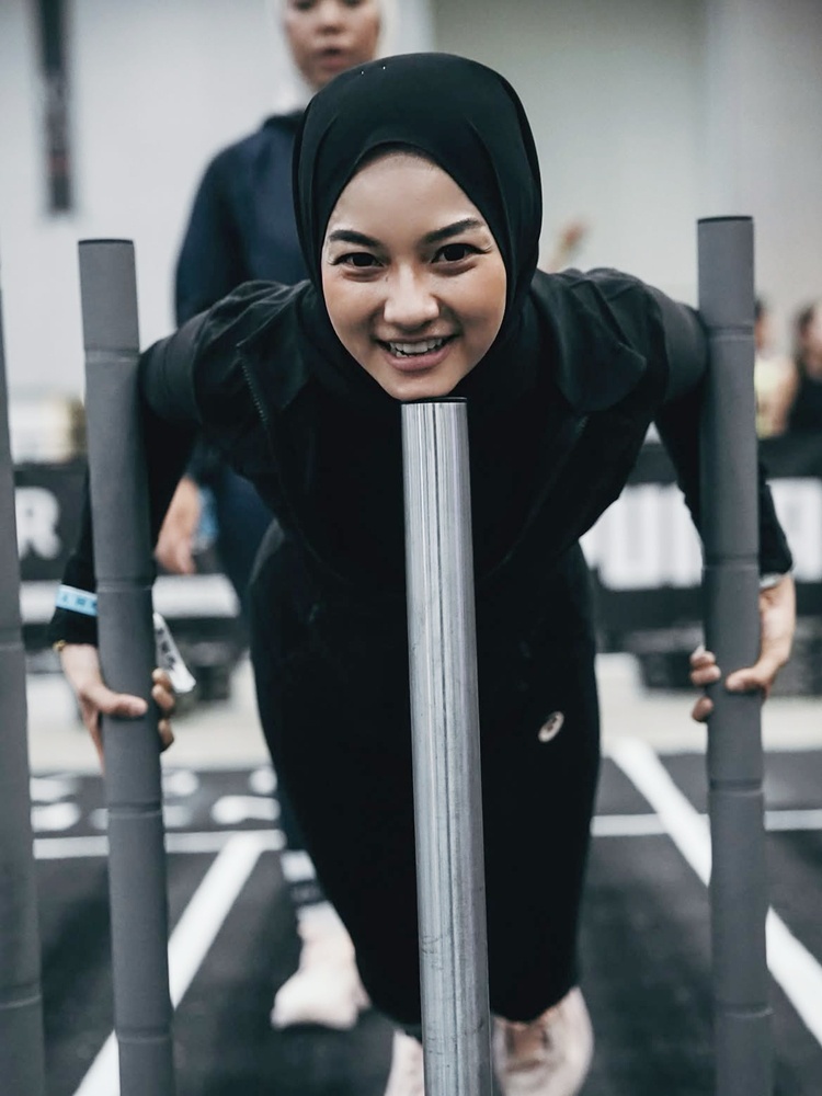 Image from: 4 selebriti cantik ‘perkasa’ terjah gelanggang lasak