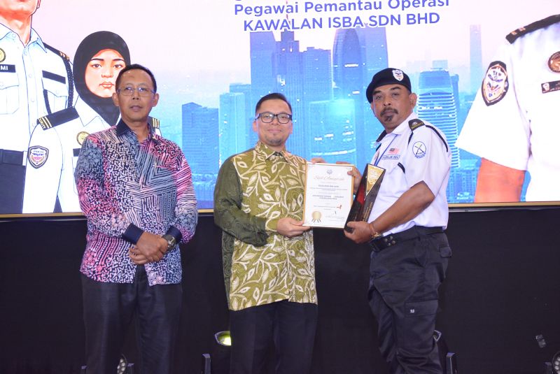 Image from: PIKM mahu ubah persepsi masyarakat terhadap pengawal keselamatan yang bukan pilihan kerjaya terakhir