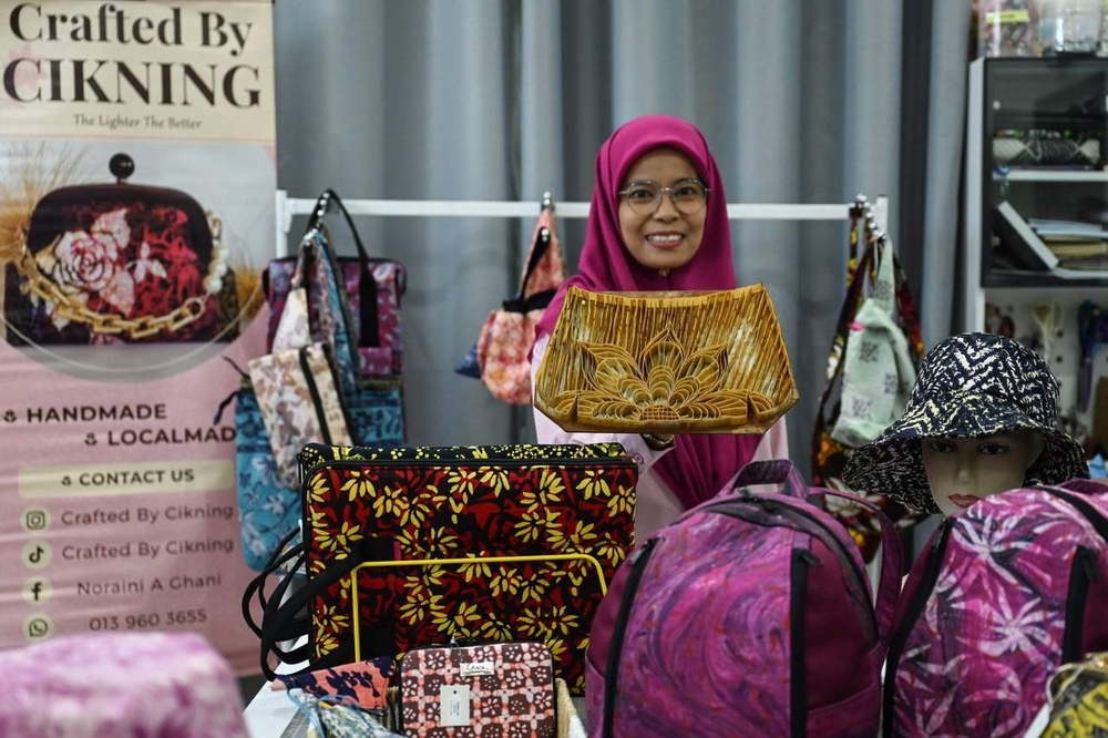 Image from: Hobi jahit bawa Cik Ning ke pasaran luar negara