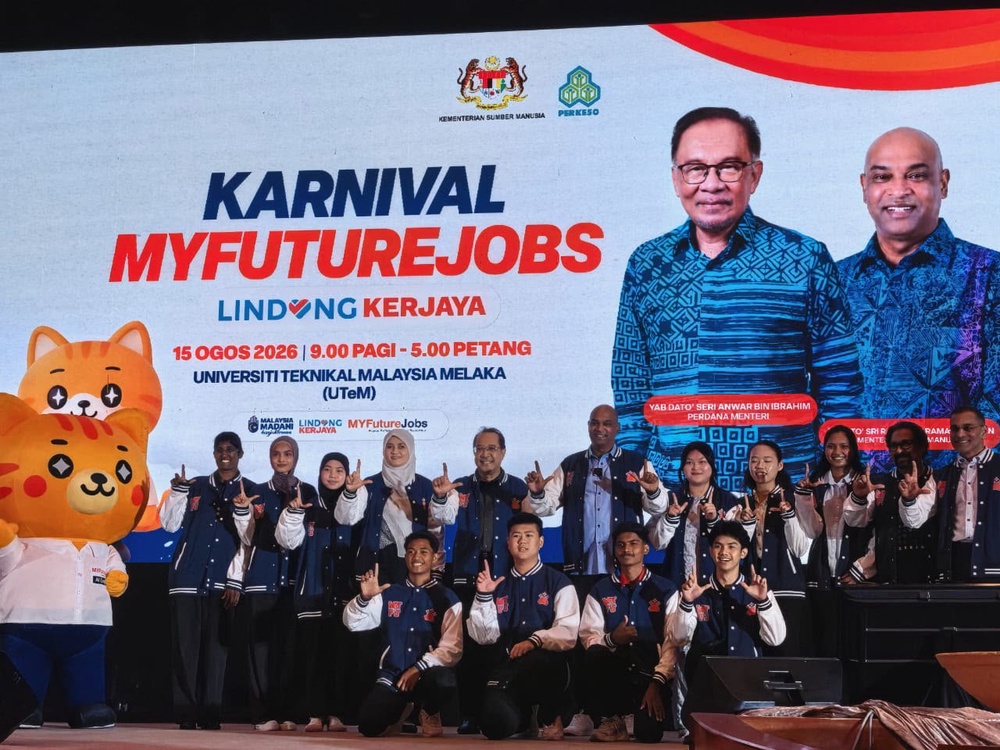 Image from: Perkeso perkenal MYFutureJobs Ambassador, ‘Oyen’ jadi maskot rasmi