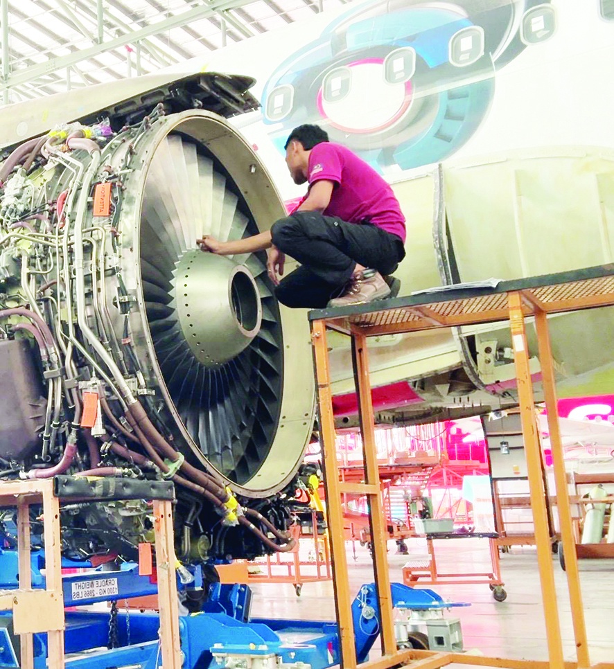 Image from: Haziq puas dapat baiki pesawat