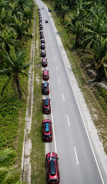 Image from: Konvoi 41 Aruz merah tarik perhatian