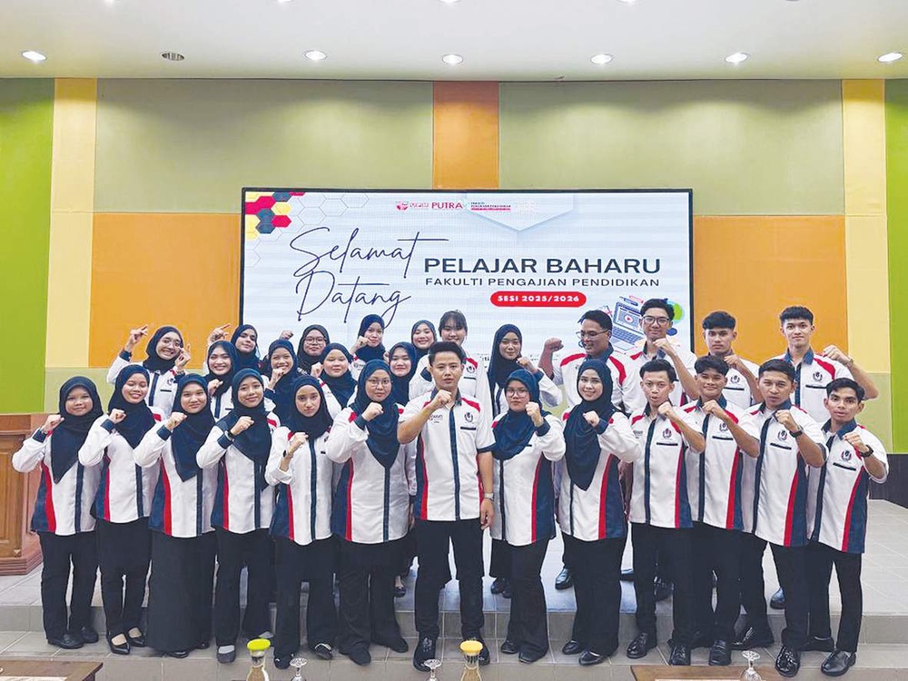 Image from: Malam gemilang Lailatul Akmal Awiss, dulu cuma ada RM20, kini mampu taja RM10,000