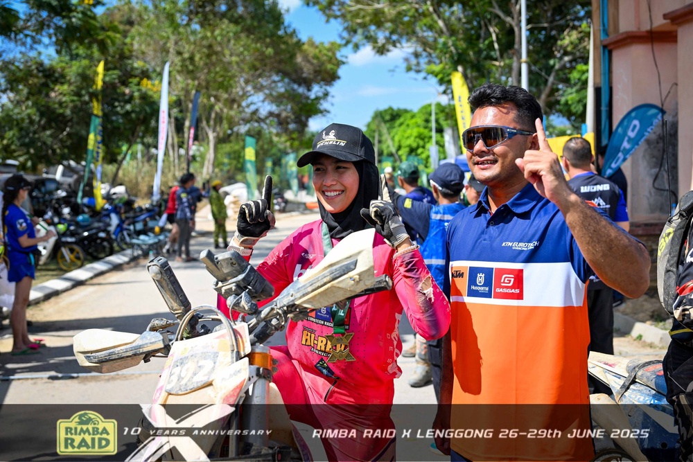 Image from: Motocross cabar adrenalin Shamira
