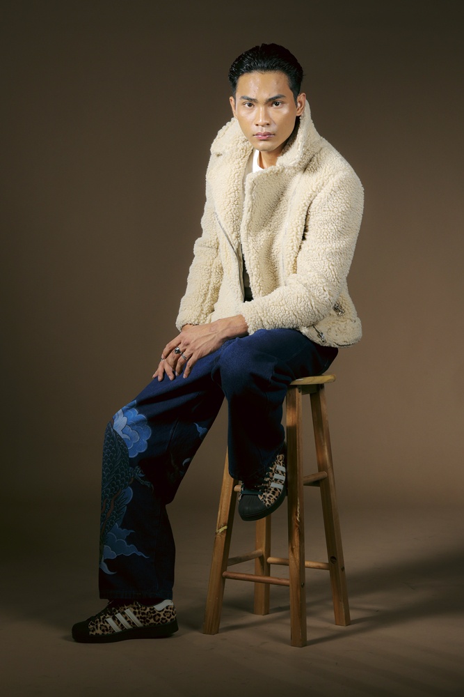 Image from: Obsesi atau sensasi, Hussain ‘The Next Big Thing’?