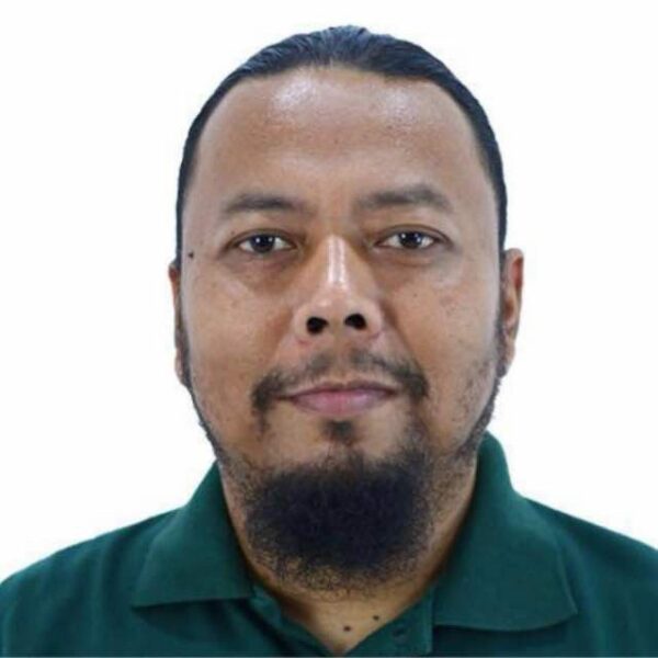 Image from: Pas perlu fikir mendalam jika letak Ahmad Zahid calon poster boy PRU16 – Aktivis politik