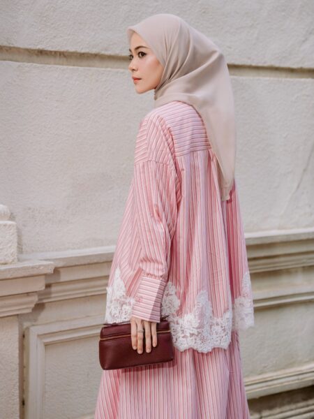 Image from: Bila belang bertemu renda
