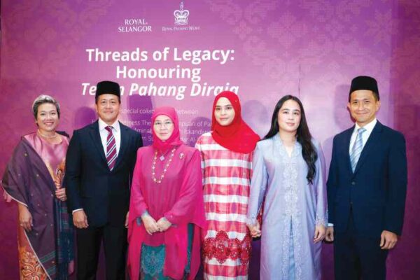 Image from: Wanita mempunyai tanggungjawab yang besar