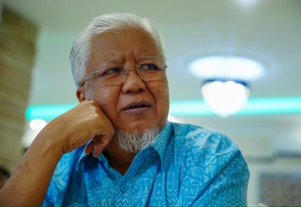 Image from: Lagu Teringin dihentam kerana lirik dianggap lucah