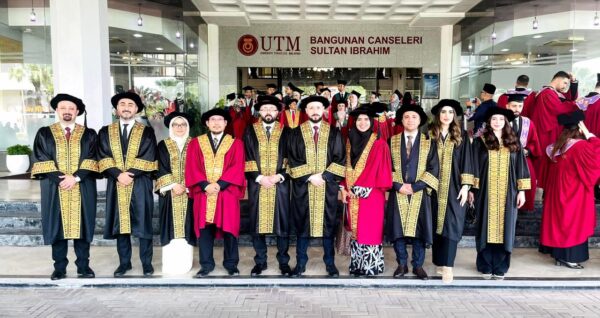 Image from: Dr. Asnida wanita besi dalam kejuruteraan bioperubatan