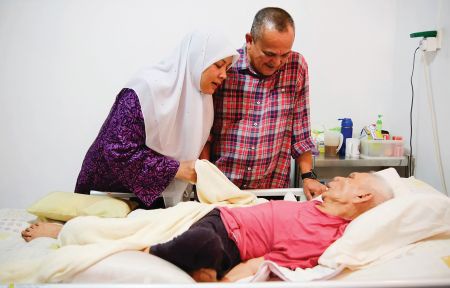 Image from: Kebajikan rakyat keutamaan Kak Ta di DUN Sena