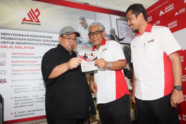 Image from: Sasar bangunkan 10,000 usahawan menerusi inisiatif Halal@Agrobank