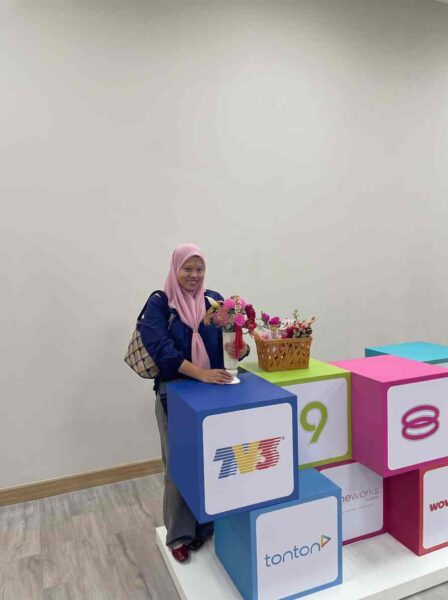 Image from: Nur Syakirah ubah manik jadi jambangan bernilai