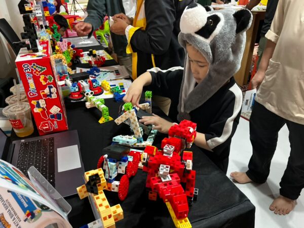 Image from: Build-It Blocks satukan nilai Islam untuk kanak-kanak