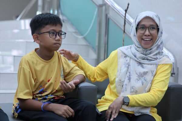 Image from: Detik getir enam ibu jaga anak hidap osteosarkoma
