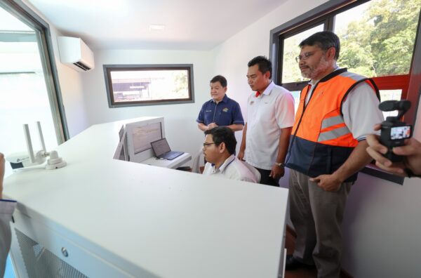 Image from: Alam Flora lahir pemandu lebih kompeten, profesional
