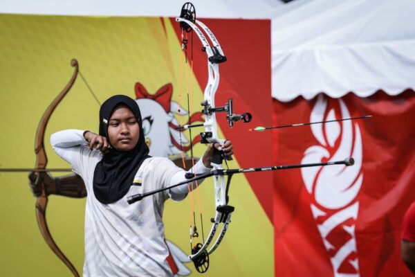 Image from: Qaisya tebus kekecewaan, raih emas compound