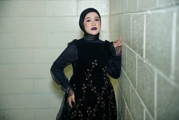 Image from: Kritik kena datang dengan idea – Ernie Zakri