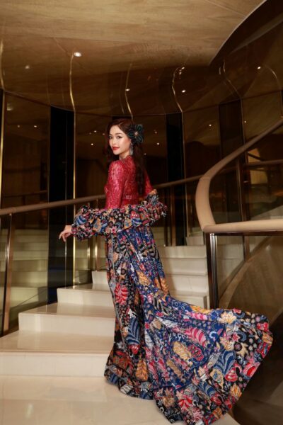 Image from: Bawa gaya Nusantara ke pentas peragaan New York