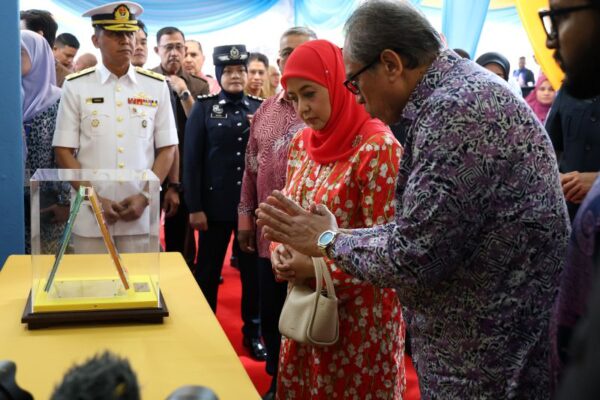 Image from: Akar kita, anak kita: Jangan tunggu anak dewasa untuk mengajar integriti