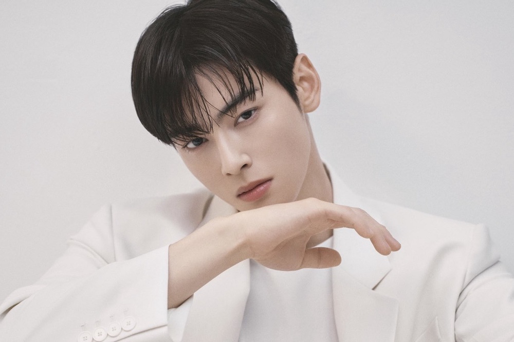 Cha Eun Woo Confirms Military Enlistment Date