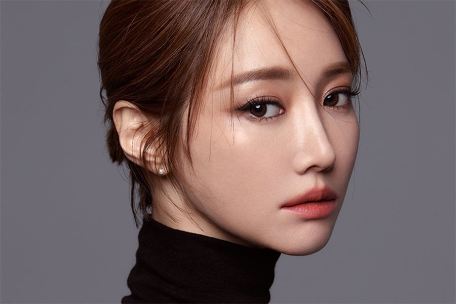 Go Jun Hee Confirmed To Return To The Small Screen For The First Time