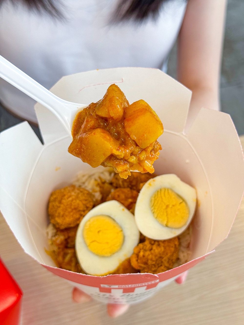 Image from: 🍗谁懂啊! 竟然还能吃到 RM7.99 的午餐? 😭 Kepci 真的太懂打工人了！ 