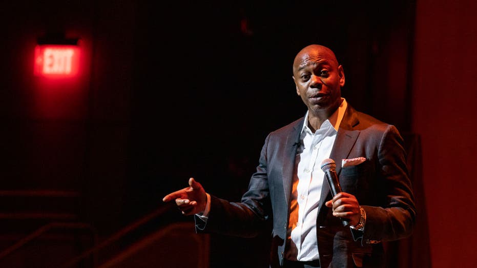 Dave Chappelle's Netflix special goes viral for blunt transgender ...