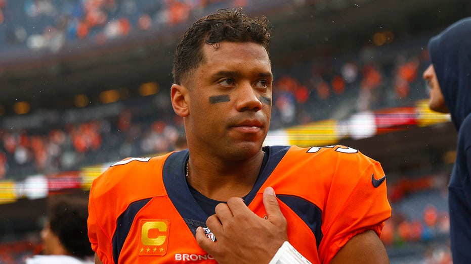 Broncos bench Russell Wilson amid dwindling playoff hopes, potential