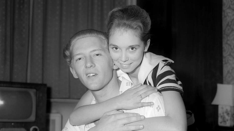 Jerry Lee Lewis Former Teen Bride Looks Back At Controversial Marriage Things Went To Hell