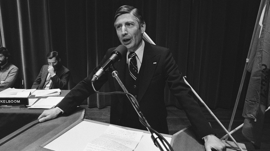 Former Dutch Prime Minister Dries van Agt, 93, euthanized 'hand in hand