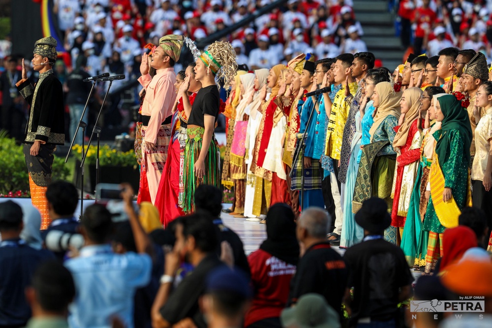 Image from: Merdeka: Malaysia Milik Kita, Takkan Ada Sesiapa Boleh Merampasnya