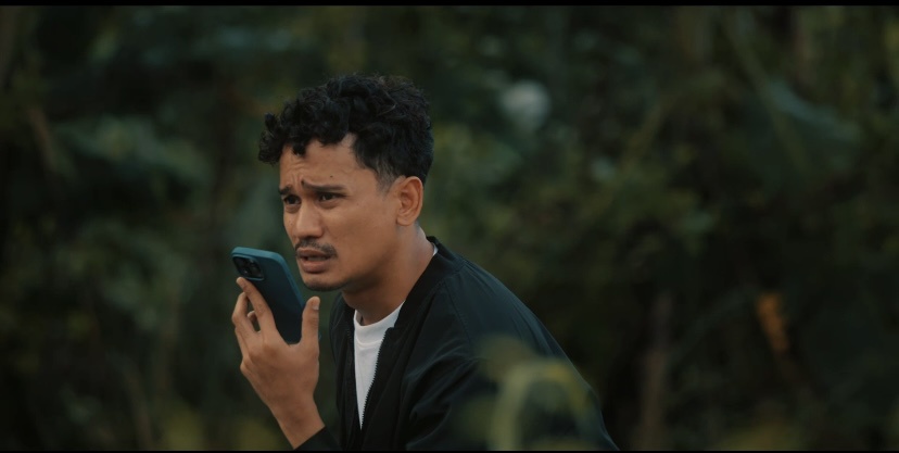 Image from: Video Khas Anak Felda: Impian Ucop Berganding Dengan Wan Maimunah Tercapai