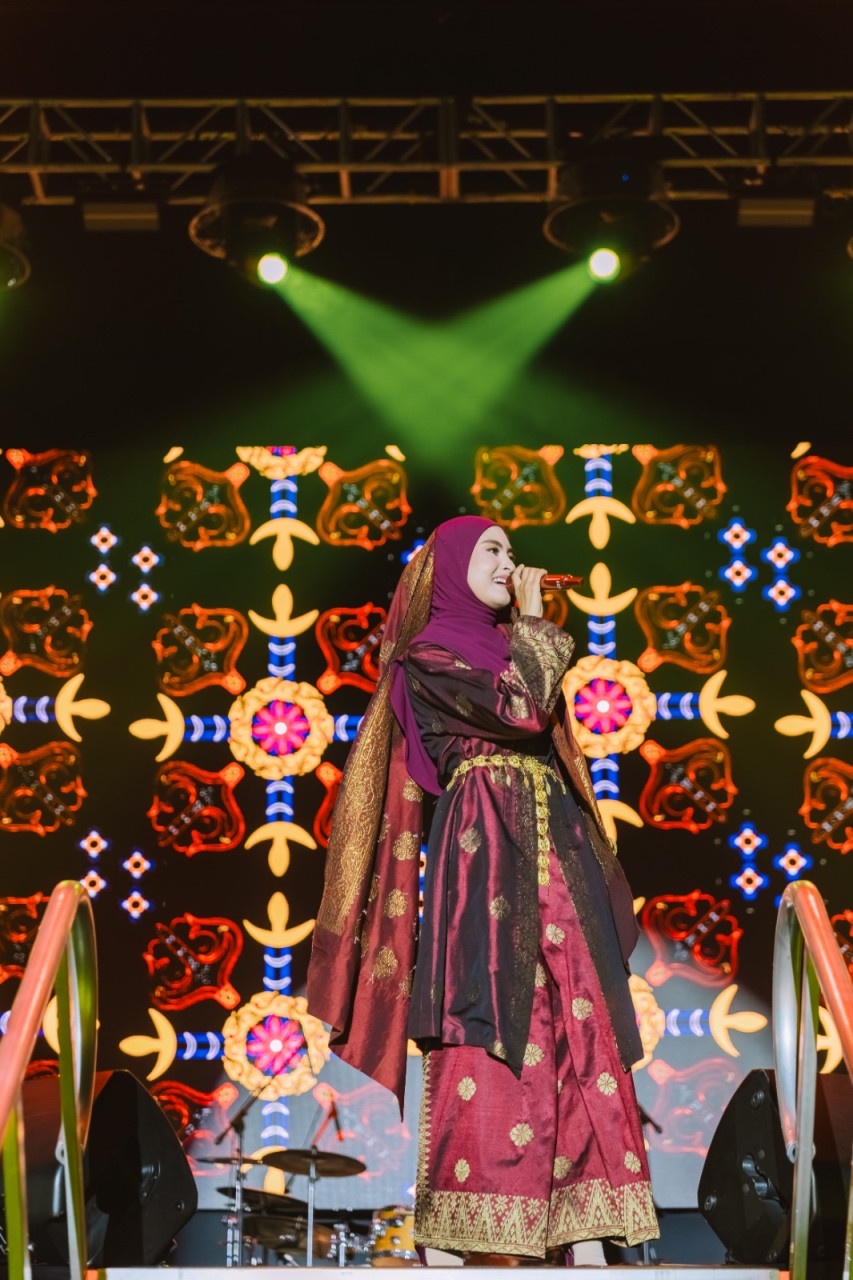 Image from: 3 Pesona, 1 Pentas, Cultural Night  ROTF Serikan Malam MAHA 2026