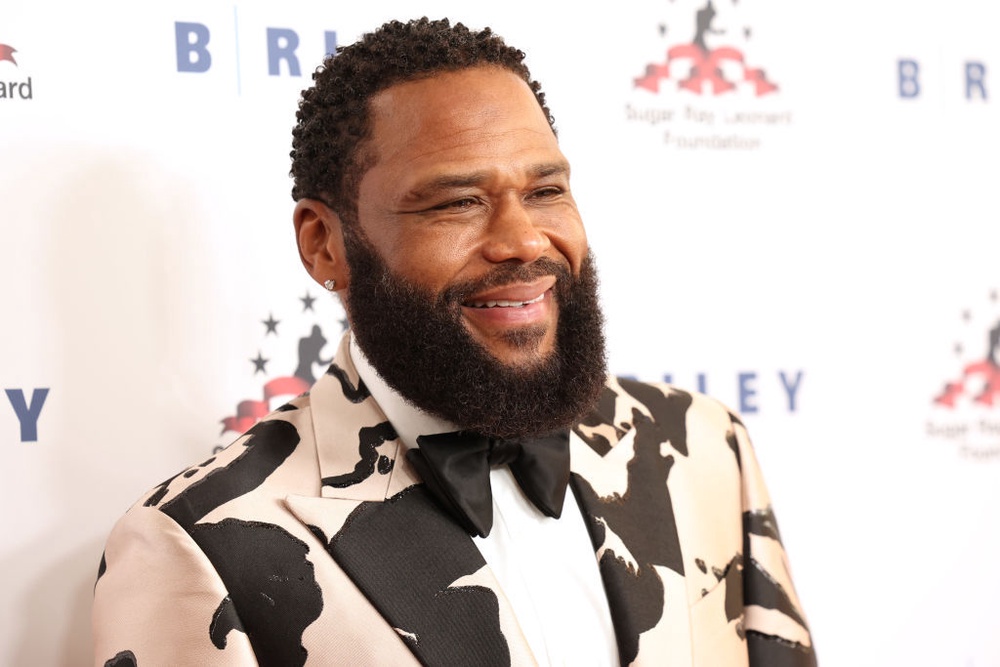 Anthony Anderson To Host Strike-Delayed Emmy Awards