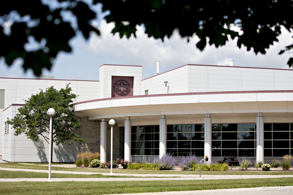 Kimberly-Clark, Starbucks push deal boom towards US$4 tril