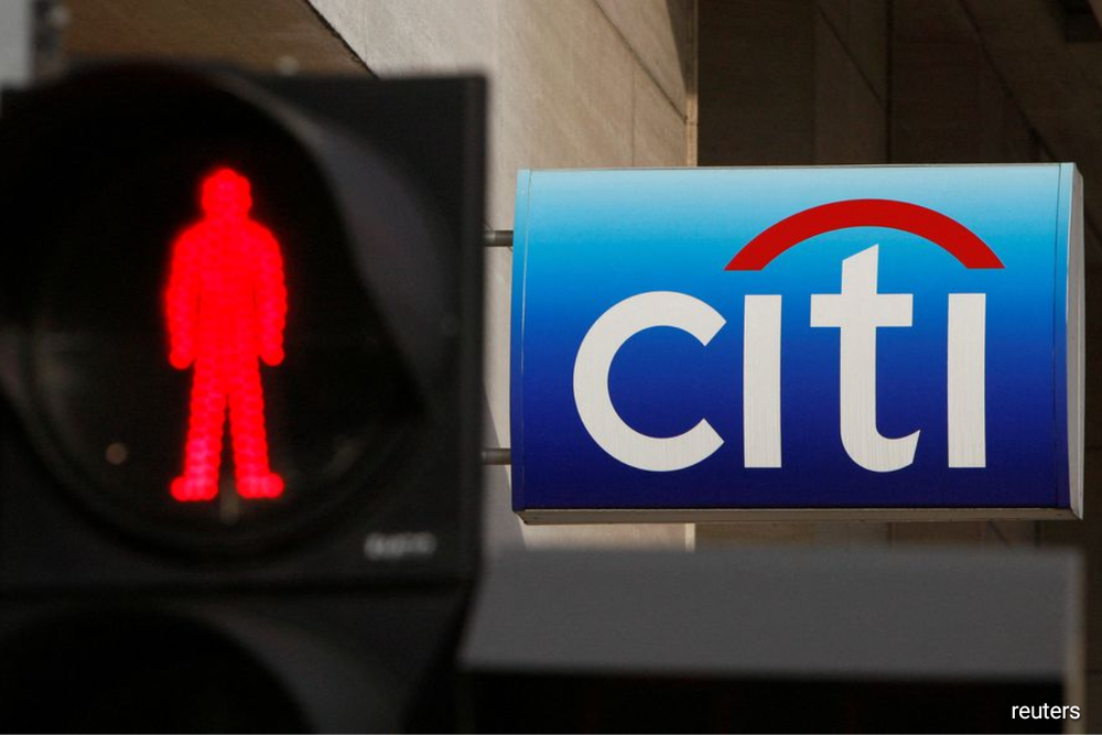Citigroup lays off more bosses as CEO Fraser addresses managing