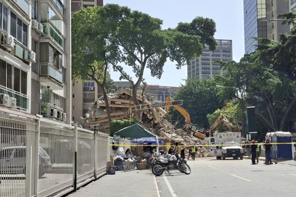 Image from: 委内瑞拉震后黄金救援已过  一对父子奇迹获救