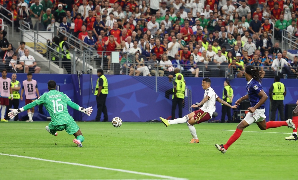 Image from: 【2026世界杯】西班牙送法国双蛋 阔别16年再闯决赛