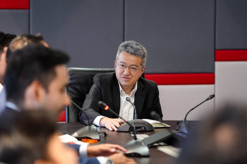Image from: 刘镇东：严管跨境电商   促公平竞争保护大马商企
